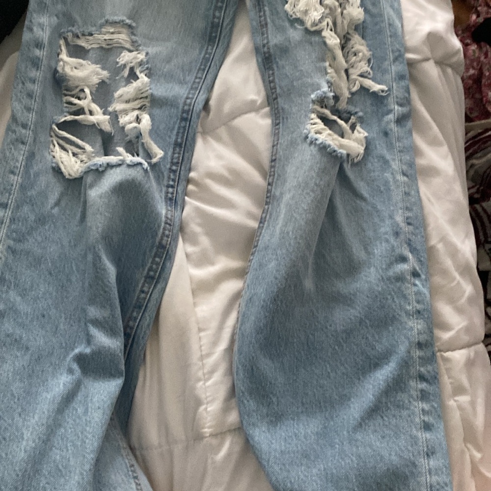 Jeans! - Picture 2 of 4